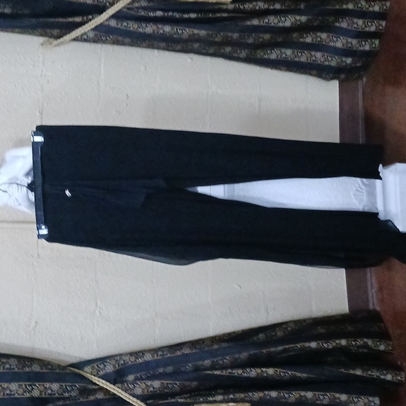 Beautiful elegant two-piece holter dress pant outfit - Picture 2 of 4
